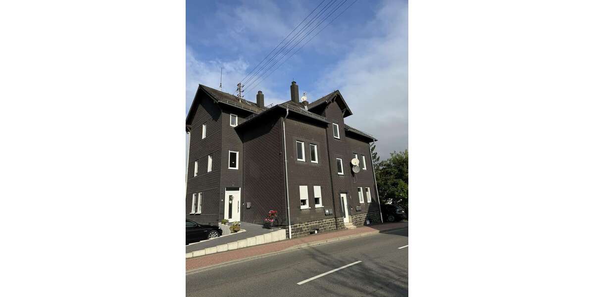 Einfamilienhaus Elkenroth - 34 Zimmer, 450 m&sup2;, 564.000&euro; | Angebot:25848788