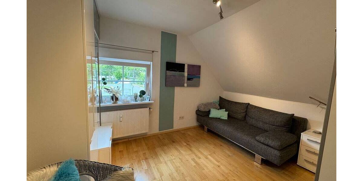 Mehrfamilienhaus, Wohnhaus Lennestadt Meggen - 9 Zimmer, 244 m&sup2;, 395.000&euro; | Angebot:25771706