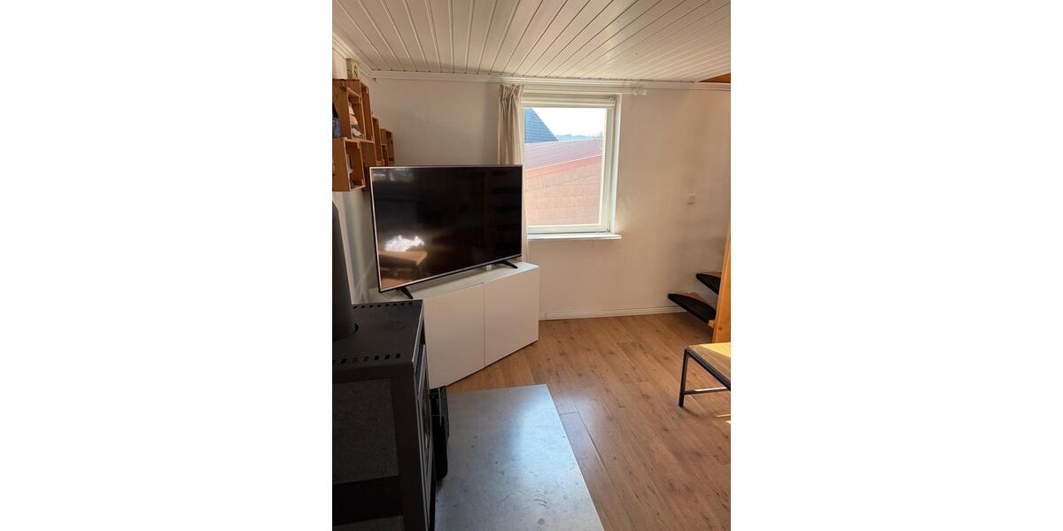 Einfamilienhaus Kreuztal - 2 Zimmer, 50 m&sup2;, 445&euro; | Angebot:25405560