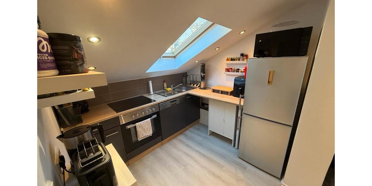 Dachgeschoßwohnung Siegen - 1 Zimmer, 40 m&sup2;, 550&euro; | Angebot:25340772