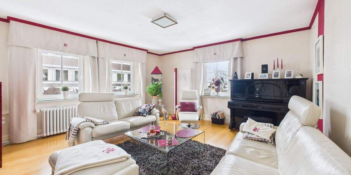 Mehrfamilienhaus, Wohnhaus Burbach - 1 Zimmer, 300 m&sup2;, 499.000&euro; | Angebot:25686761