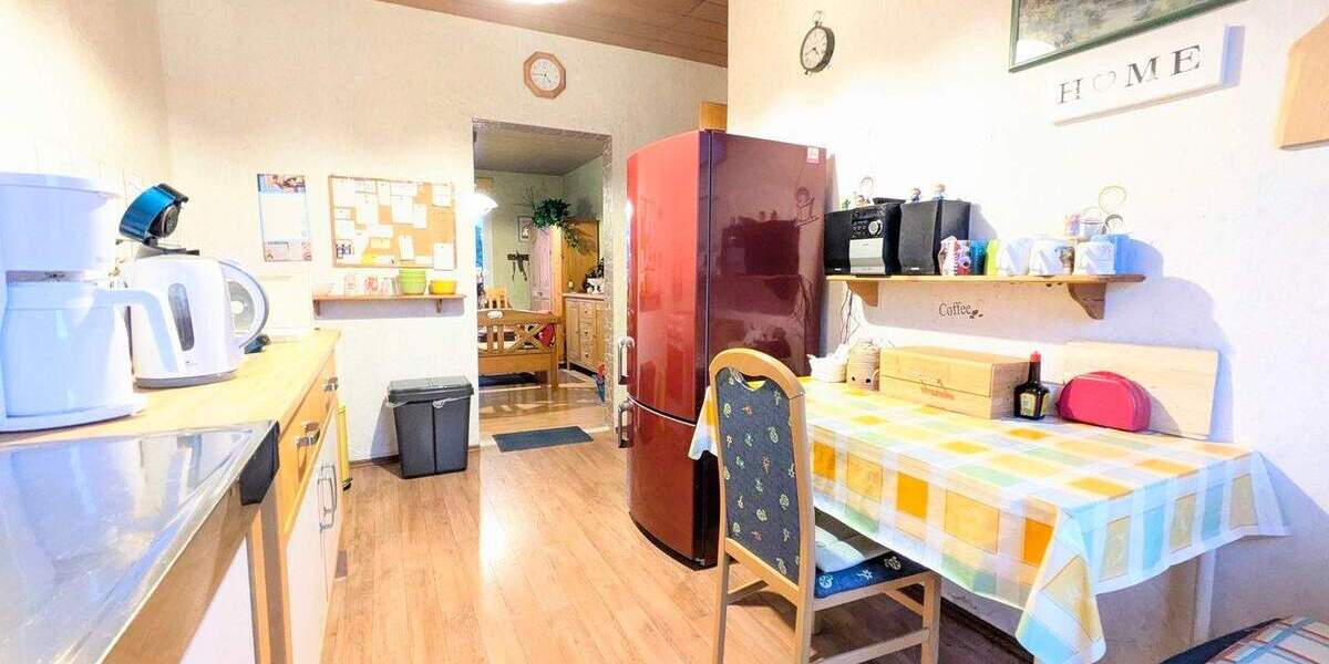 Mehrfamilienhaus, Wohnhaus Betzdorf - 9 Zimmer, 203 m&sup2;, 163.500&euro; | Angebot:25776381