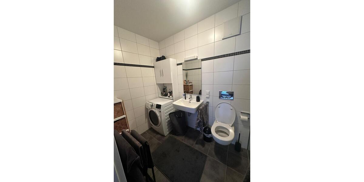 Hochparterre Siegen Dillnhütten - 3 Zimmer, 92 m&sup2;, 960&euro; | Angebot:25841783