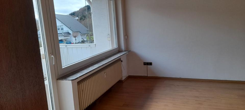 Etagenwohnung Lennestadt - 3 Zimmer, 92 m&sup2;, 733&euro; | Angebot:26043863