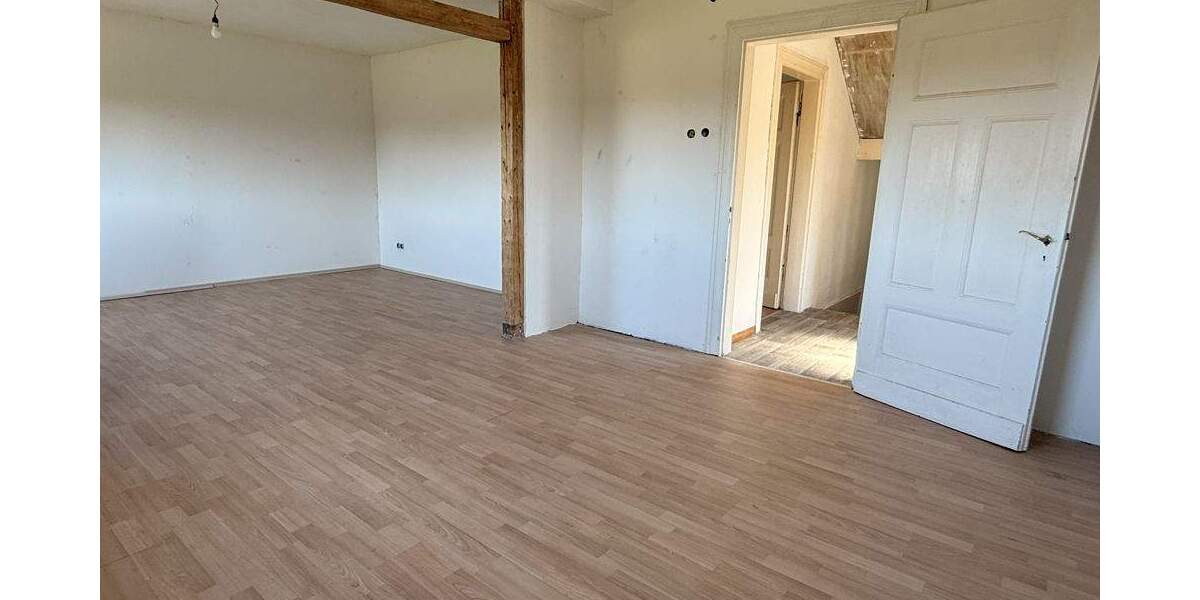Einfamilienhaus Mittelhof - 3 Zimmer, 100 m&sup2;, 145.000&euro; | Angebot:25864325