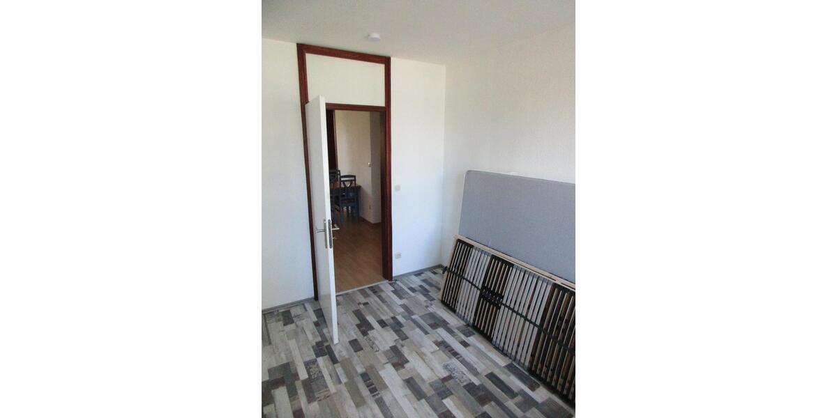 Erdgeschoßwohnung Siegen Weidenau - 3 Zimmer, 78 m&sup2;, 610&euro; | Angebot:25906212