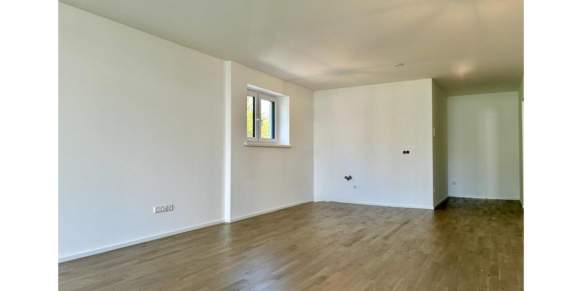 Erdgeschoßwohnung Neunkirchen - 3 Zimmer, 103 m&sup2;, 1.250&euro; | Angebot:25307494