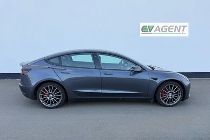 Tesla Model 3 165.000 km 21.290 &euro; Herborn 35745