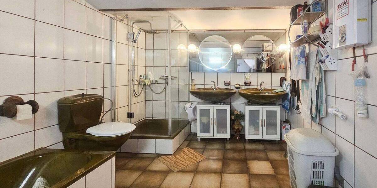 Einfamilienhaus Daaden VG - 5 Zimmer, 160 m&sup2;, 169.000&euro; | Angebot:25691900