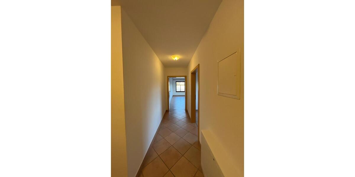 Dachgeschoßwohnung Hachenburg - 2 Zimmer, 57 m&sup2;, 555&euro; | Angebot:25331964