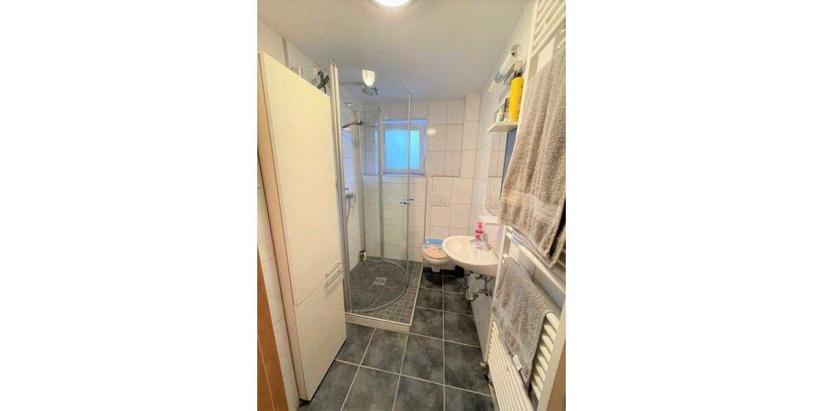 Einfamilienhaus Driedorf / Roth Roth - 6 Zimmer, 132 m&sup2;, 250.000&euro; | Angebot:25665445