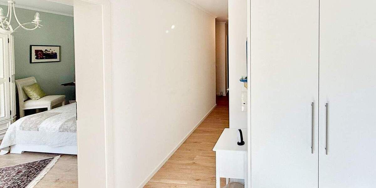 Einfamilienhaus Hachenburg - 7 Zimmer, 219 m&sup2;, 580.000&euro; | Angebot:25738118