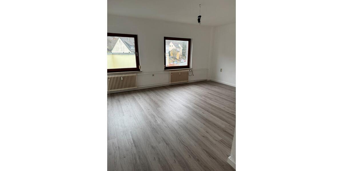 Etagenwohnung Siegen Kaan-Marienborn - 2 Zimmer, 66 m&sup2;, 595&euro; | Angebot:25967609