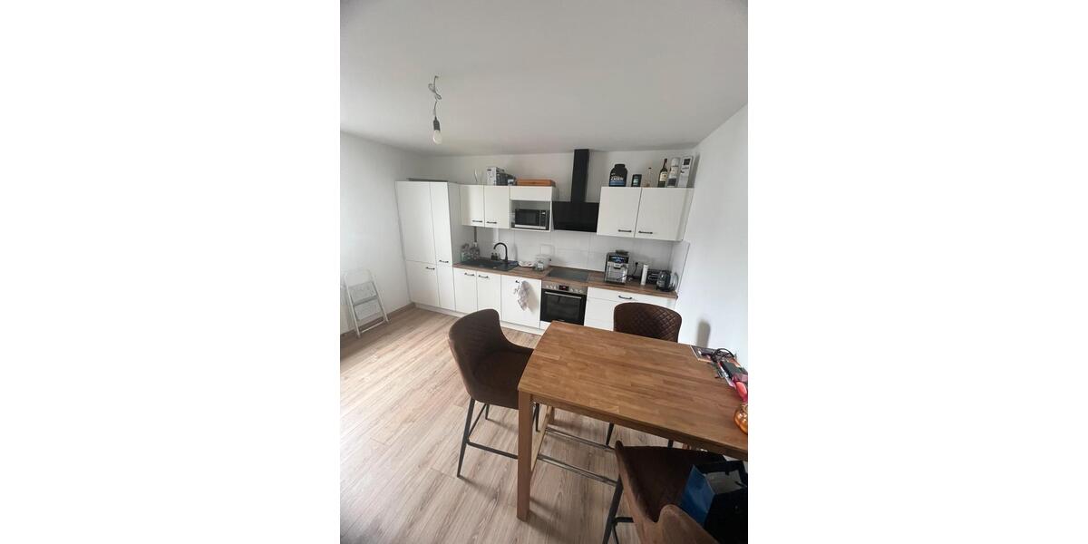 Maisonettenwohnung Siegen - 6 Zimmer, 95 m&sup2;, 1.300&euro; | Angebot:26031676