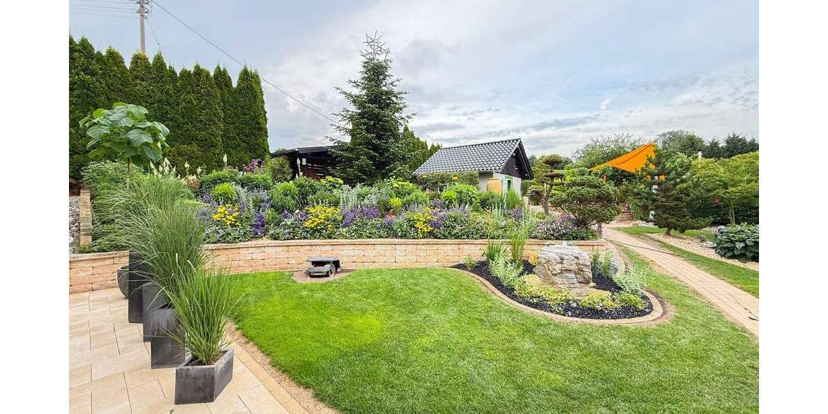 Einfamilienhaus Betzdorf-Gebhardshain VG Gebhardshain VG - 9 Zimmer, 182 m&sup2;, 399.000&euro; | Angebot:25776438