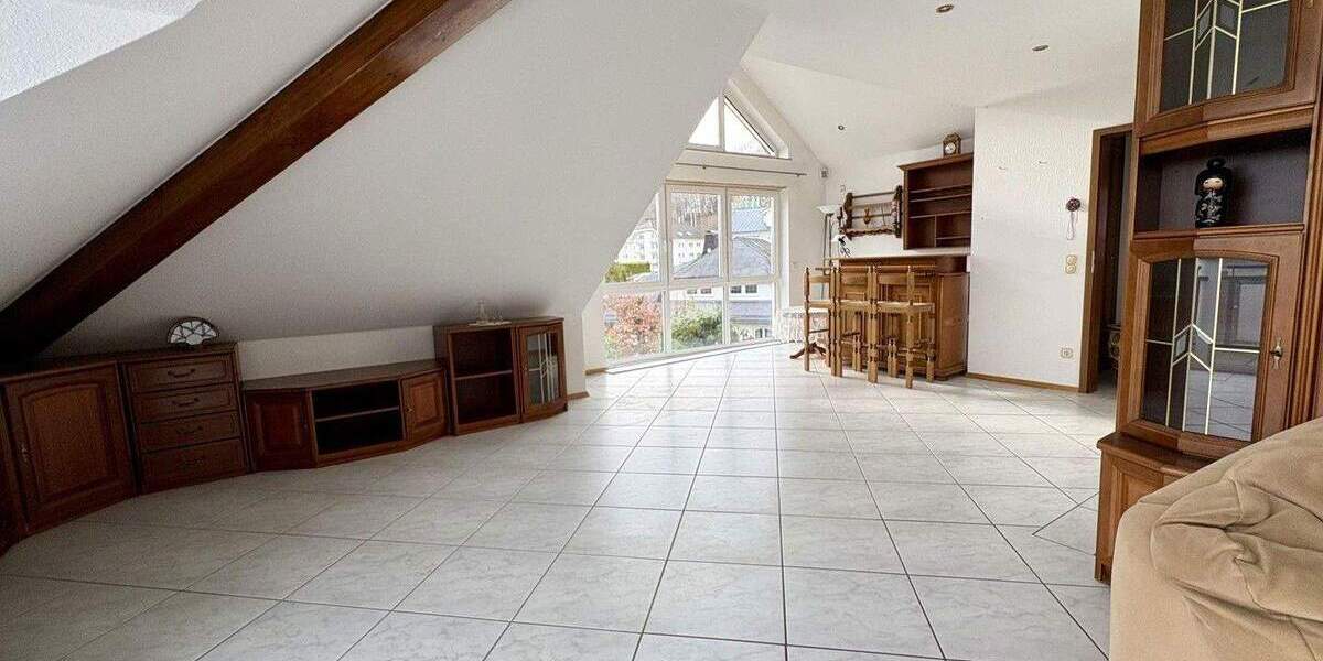 Etagenwohnung Bad Marienberg - 3 Zimmer, 122 m&sup2;, 299.000&euro; | Angebot:25716281