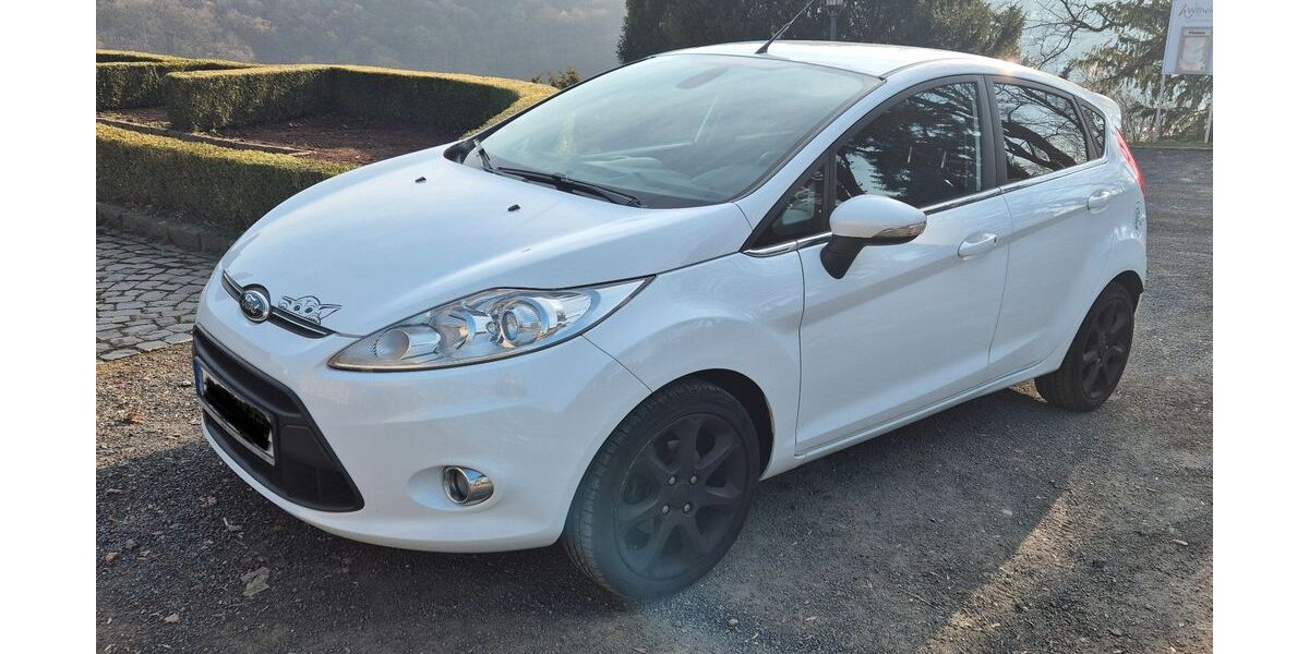 Ford Fiesta 180.250 km 4.200 &euro; Dillenburg 35686