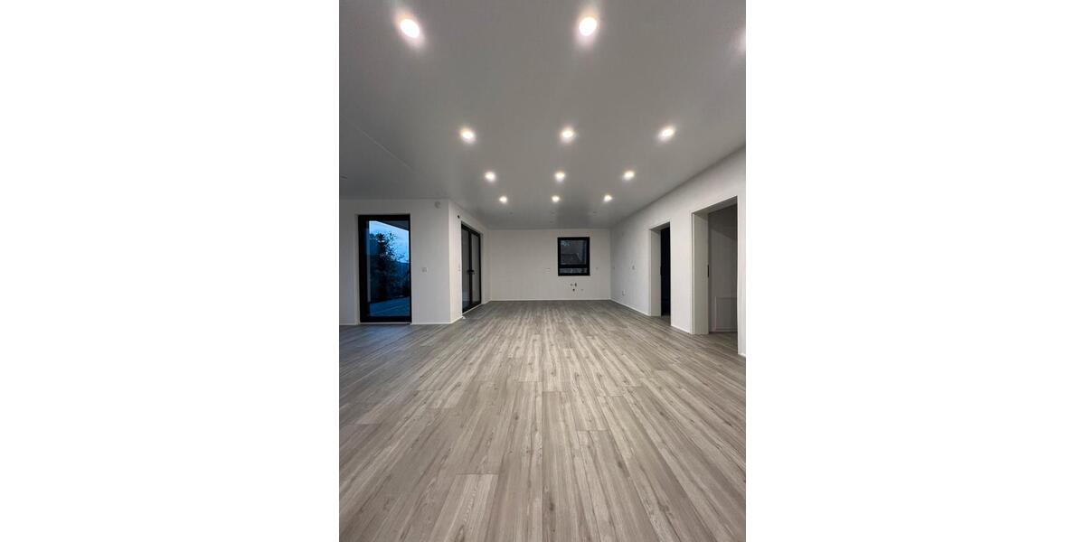 Terrassenwohnung Netphen - 3 Zimmer, 100 m&sup2;, 1.050&euro; | Angebot:25972378