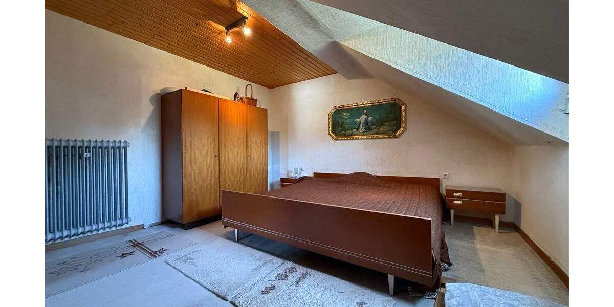 Doppelhaushälfte Steinebach - 6 Zimmer, 120 m&sup2;, 129.500&euro; | Angebot:25740456