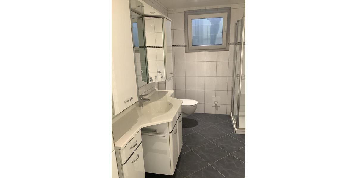 Erdgeschoßwohnung Siegen Eiserfeld - 2 Zimmer, 87 m&sup2;, 1.100&euro; | Angebot:25160878