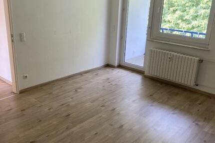 Wohnung Siegen Dillnhütten - 3 Zimmer, 67 m&sup2;, 299&euro; | Angebot:25963933