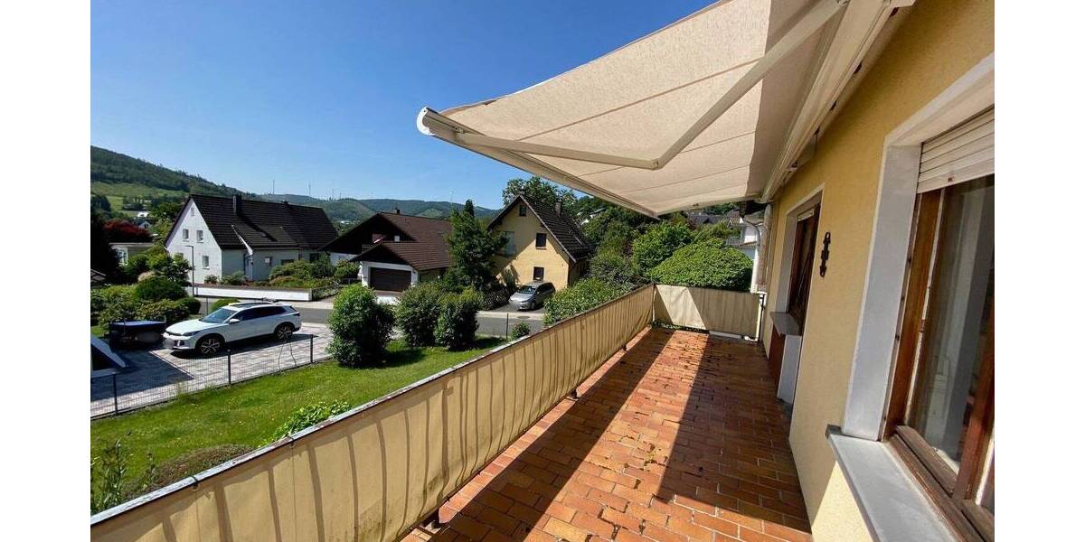 Einfamilienhaus Bad Laasphe - 5 Zimmer, 158 m&sup2;, 190.000&euro; | Angebot:25667526