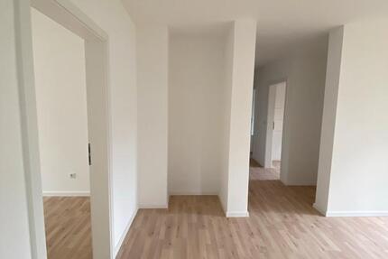 Wohnung Hamm (Sieg) - 3.5 Zimmer, 82 m&sup2;, 680&euro; | Angebot:25978906