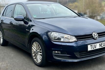VW Golf 147.100 km 7.789 &euro; Herborn 35745