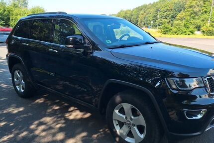 Jeep Grand Cherokee 99.500 km 21.500 &euro; Hilchenbach 57271