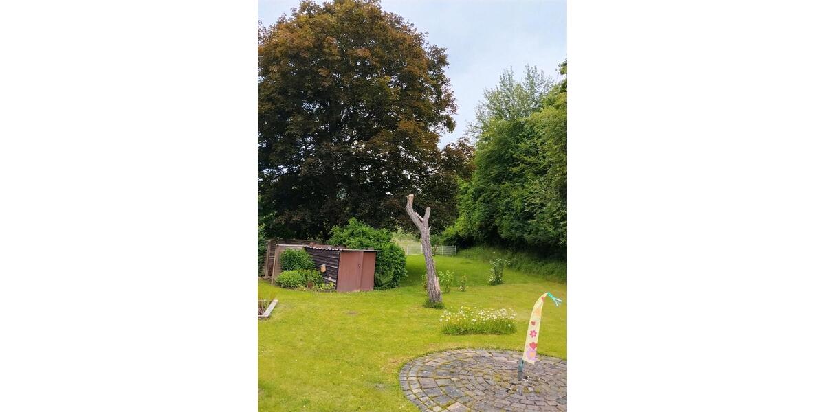 Doppelhaushälfte Kreuztal - 7 Zimmer, 193 m&sup2;, 280.000&euro; | Angebot:26907940