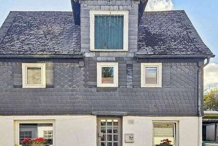 Haus Hilchenbach - 7 Zimmer, 124 m&sup2;, 99.000&euro; | Angebot:24602412