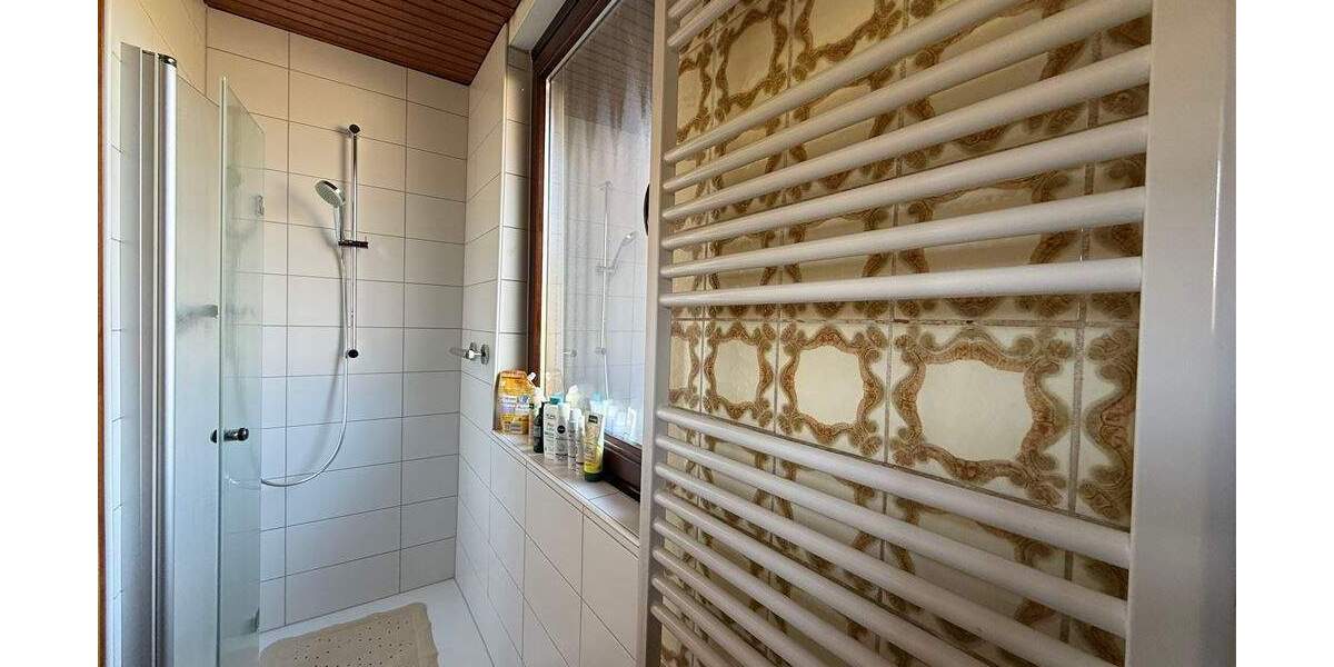 Doppelhaushälfte Steinebach - 6 Zimmer, 120 m&sup2;, 129.500&euro; | Angebot:25740456