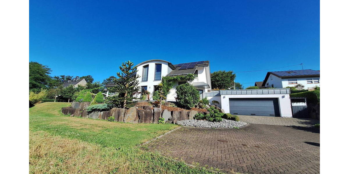 Einfamilienhaus Hilchenbach - 4 Zimmer, 140 m&sup2;, 620.000&euro; | Angebot:26641825