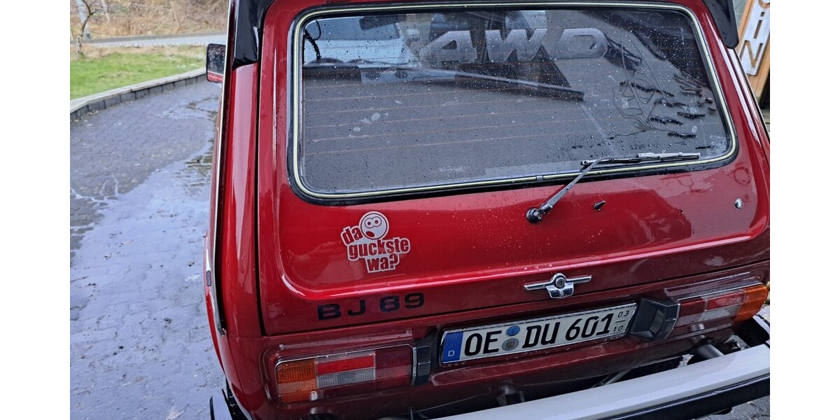 Lada Niva 44.523 km 9.999 &euro; Kreuztal 57223