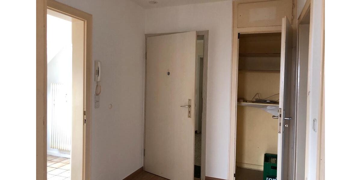 Dachgeschoßwohnung Morsbach - 2 Zimmer, 48 m&sup2;, 290&euro; | Angebot:25632967