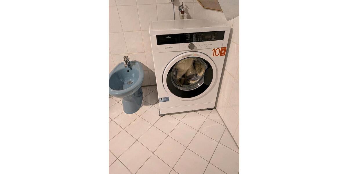 Dachgeschoßwohnung Rennerod - 2 Zimmer, 90 m&sup2;, 650&euro; | Angebot:25830737