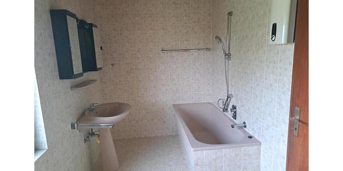 Erdgeschoßwohnung Etzbach - 4 Zimmer, 68 m&sup2;, 520&euro; | Angebot:26679538