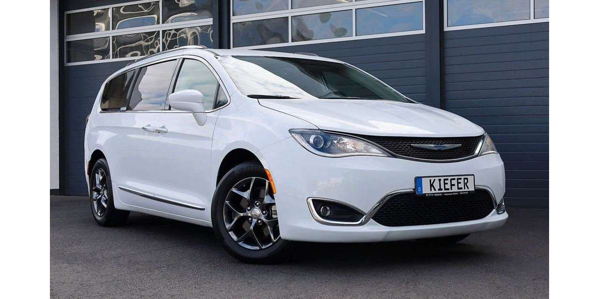 Chrysler Pacifica 62.645 km 27.900 &euro; Rennerod 56744