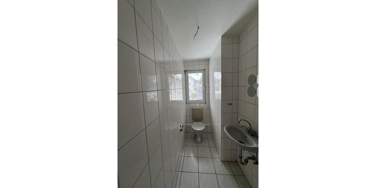 Etagenwohnung Siegen Eiserfeld - 3 Zimmer, 77 m&sup2;, 512&euro; | Angebot:25430660