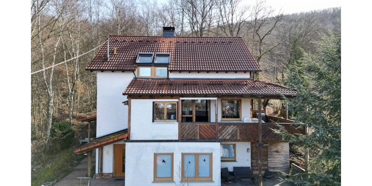 Mehrfamilienhaus, Wohnhaus Freudenberg - 359.000&euro; | Angebot:25666270