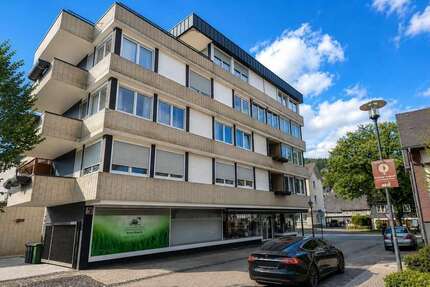 Haus Lennestadt - 21 Zimmer, 692 m&sup2;, 1.250.000&euro; | Angebot:27121083