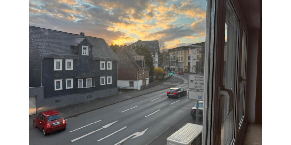 Etagenwohnung Siegen Dillnhütten - 2 Zimmer, 90 m&sup2;, 870&euro; | Angebot:25872745