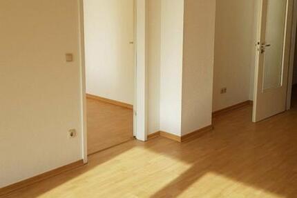 Wohnung Siegen - 3 Zimmer, 85 m&sup2;, 593&euro; | Angebot:25990067