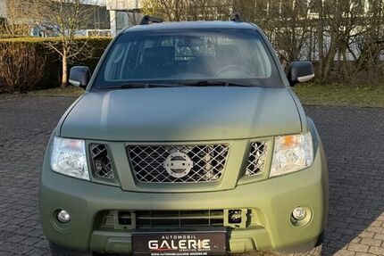 Nissan Pathfinder 178.200 km 13.900 &euro; Lennestadt 57368