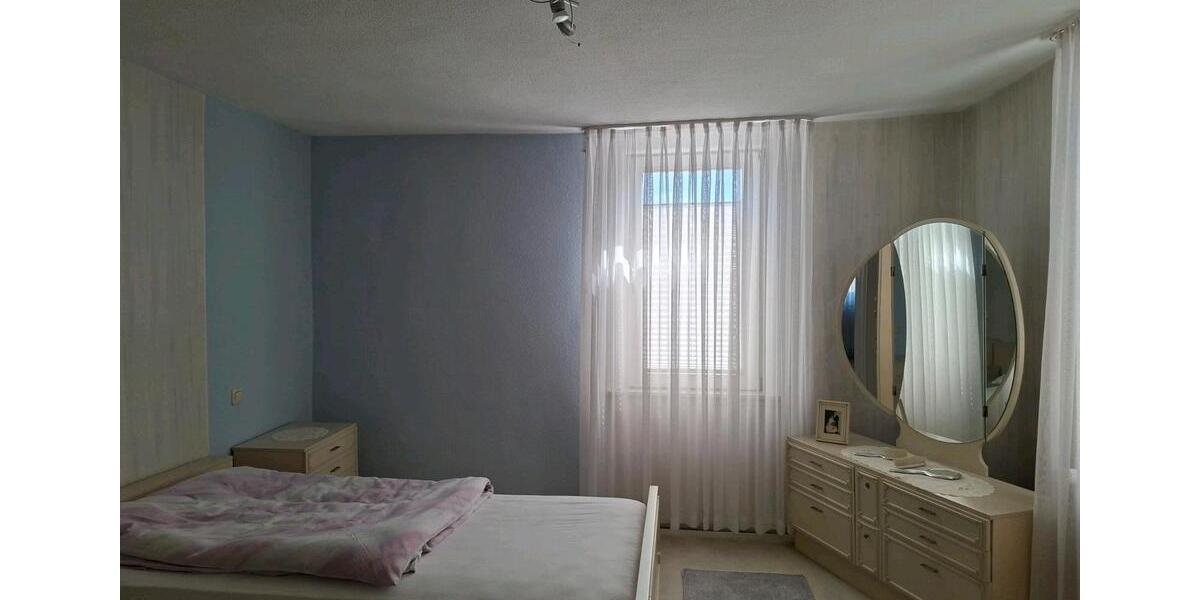 Einfamilienhaus Hilchenbach - 14 Zimmer, 238 m&sup2;, 250.000&euro; | Angebot:25299486