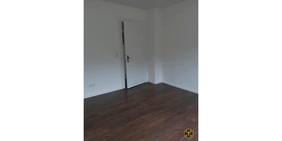 Dachgeschoßwohnung Netphen - 1 Zimmer, 40 m&sup2;, 350&euro; | Angebot:25613649