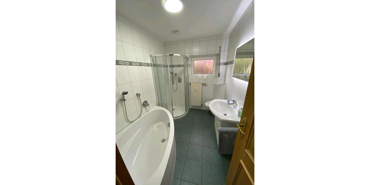 Etagenwohnung Morsbach - 4 Zimmer, 25&euro; | Angebot:23231762