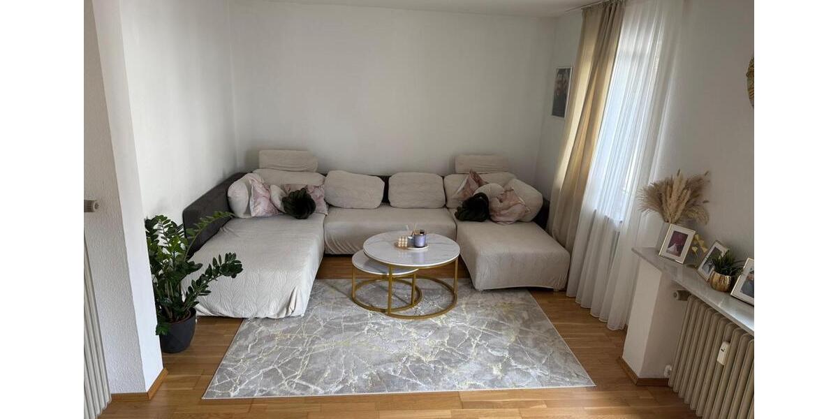 Etagenwohnung Siegen - 2 Zimmer, 65 m&sup2;, 595&euro; | Angebot:26019196