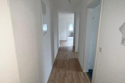Wohnung Hamm (Sieg) - 3 Zimmer, 84 m&sup2;, 1.120&euro; | Angebot:25853666