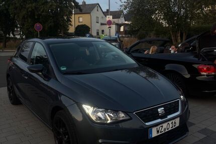 Seat Ibiza 151.000 km 6.500 &euro; Driedorf 35759
